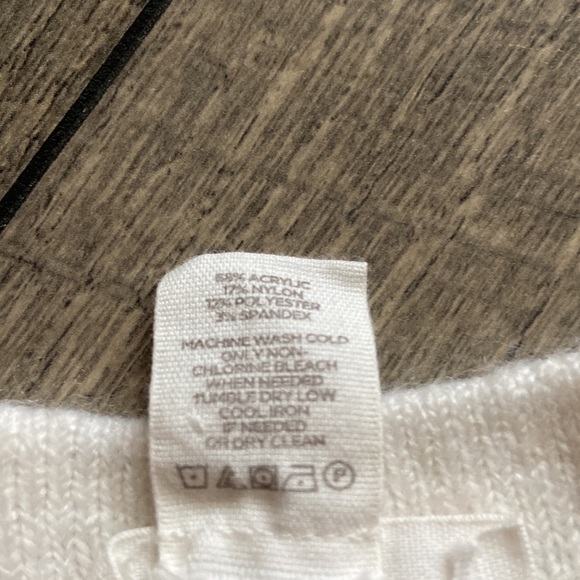 LOFT Lounge Double V Cozy Cloud Sweater - Picture 9 of 9